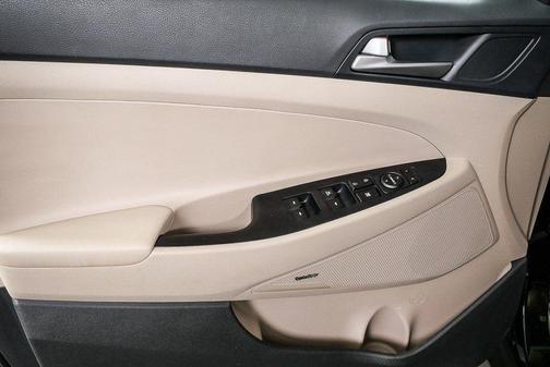 2018 Hyundai TUCSON SEL Plus