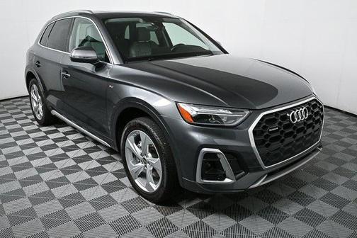 2022 Audi Q5 45 S line Premium Plus