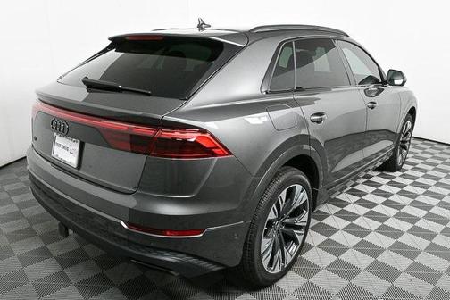 2025 Audi Q8 55 Premium