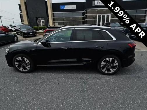 2023 Audi e-tron Premium Plus quattro