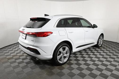 2025 Audi Q5 Prestige