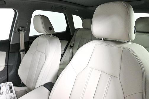 2025 Audi Q5 Premium