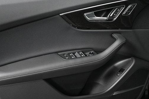 2026 Audi Q8 55 Premium Plus