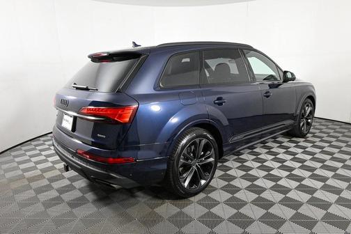 2026 Audi SQ8 4.0T Premium Plus