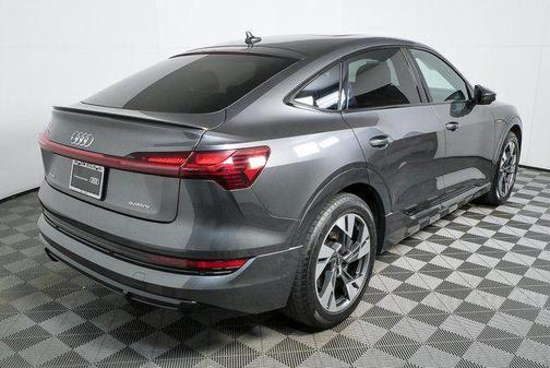 2022 Audi e-tron Sportback S line Premium