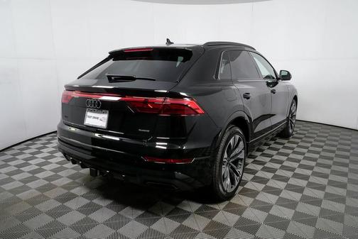 2026 Audi Q8 55 Prestige