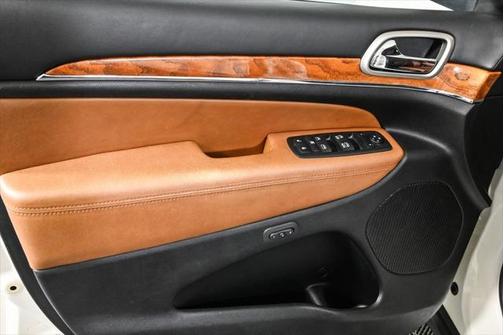 2012 Jeep Grand Cherokee Overland