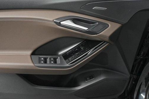 2025 Audi Q6 e-tron Premium Plus quattro