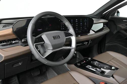 2025 Audi Q6 e-tron Premium Plus quattro