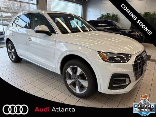 2022 Audi Q5 40 Premium Plus