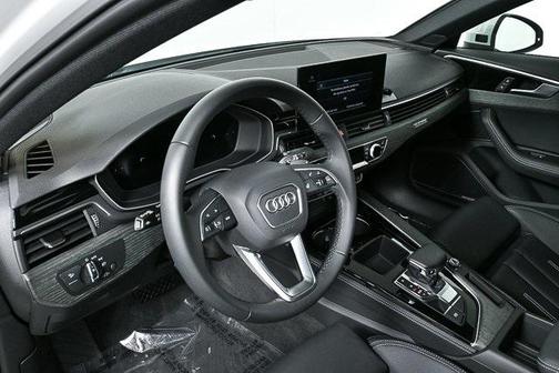 2023 Audi A4 45 S line Premium Plus