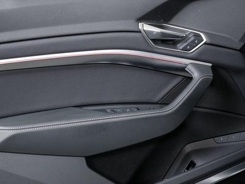 Magnet Gray 2024 Audi Q8 e-tron Prestige