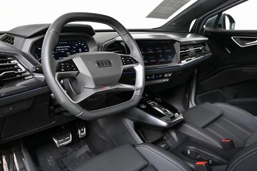 2024 Audi Q4 e-tron Sportback Premium Plus 55 quattro