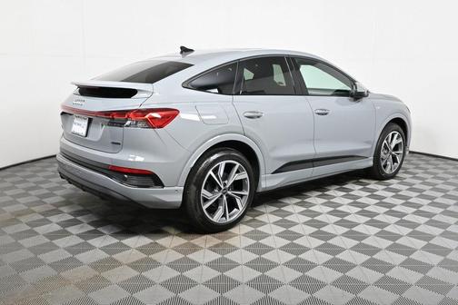 2024 Audi Q4 e-tron Sportback Premium Plus 55 quattro