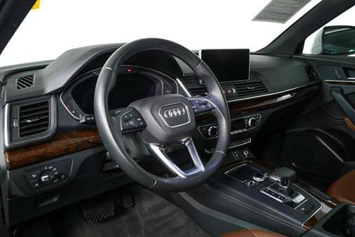 2020 Audi Q5 45 Premium Plus