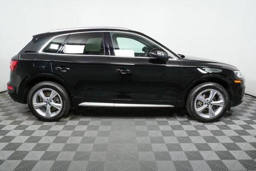 2020 Audi Q5 45 Premium Plus