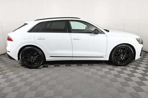 2025 Audi SQ8 4.0T Premium Plus