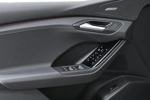 2025 Audi Q6 e-tron Premium Plus quattro