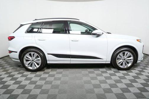 2025 Audi Q6 e-tron Premium