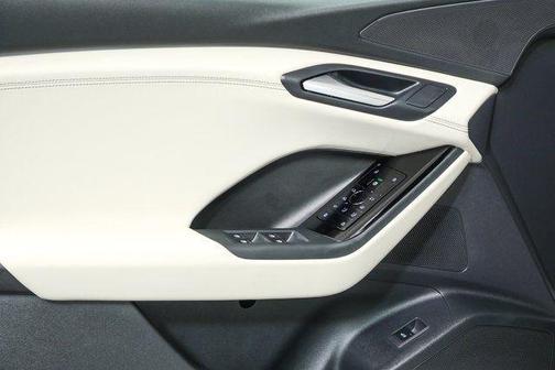 2025 Audi Q6 e-tron Premium