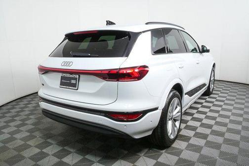 2025 Audi Q6 e-tron Premium