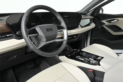 2025 Audi Q6 e-tron Premium quattro
