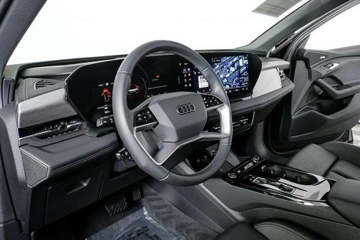 2025 Audi Q6 e-tron Prestige quattro