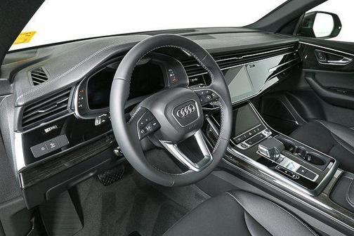 Samurai Gray 2026 Audi Q8 55 Premium