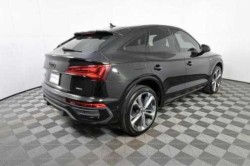 2023 Audi Q5 45 S line Prestige