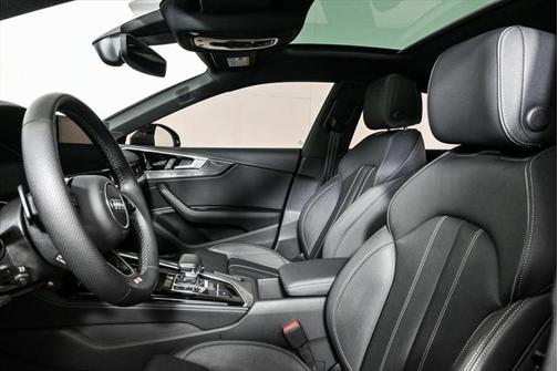 2022 Audi S5 Premium Plus TFSI quattro Tiptronic