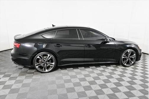 2022 Audi S5 Premium Plus TFSI quattro Tiptronic
