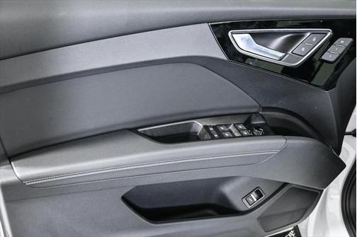2025 Audi Q4 e-tron Premium 45 quattro