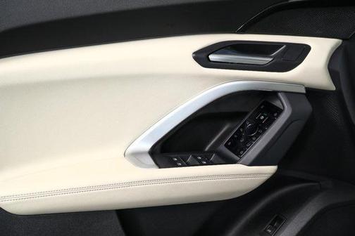 2025 Audi Q5 Premium TFSI quattro S tronic