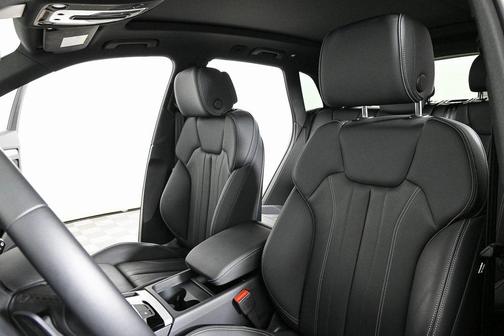 2025 Audi Q5 45 S line Premium