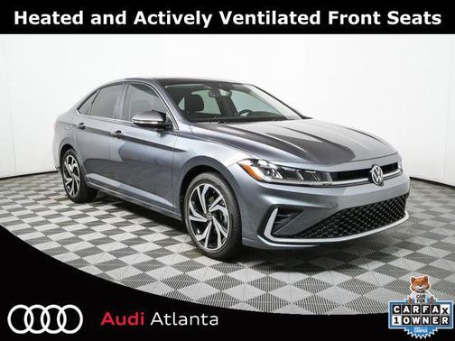 Platinum Gray Metallic 2025 Volkswagen Jetta 1.5T SEL