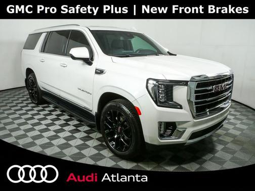 White Frost Tricoat 2023 GMC Yukon XL SLT
