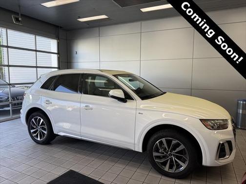 2024 Audi Q5 45 S line Premium