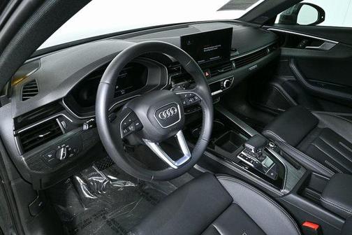 2023 Audi A4 45 S line Premium Plus
