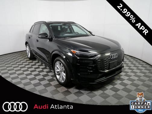 Mythos Black Metallic 2025 Audi Q6 e-tron Premium Plus