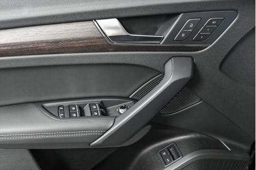 2025 Audi Q5 55 S line Premium Plus