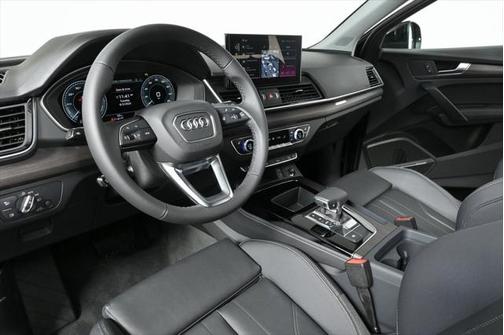 2025 Audi Q5 55 S line Premium Plus