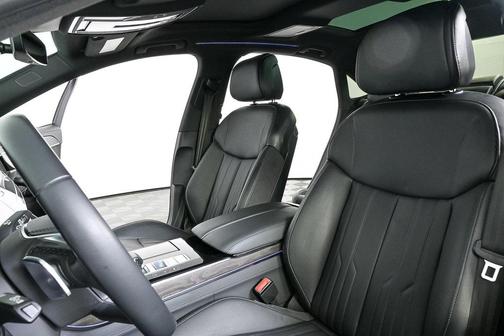 2023 Audi A8 L 55 TFSI quattro Tiptronic