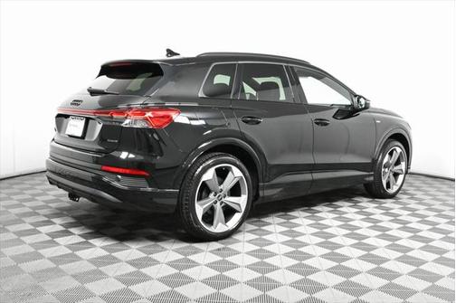 2025 Audi Q4 e-tron Prestige 55 quattro