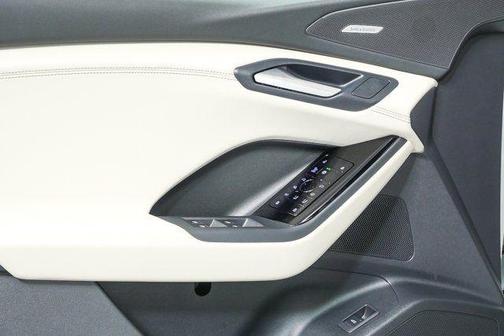 2025 Audi Q6 e-tron Premium Plus