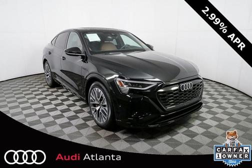 2024 Audi Q8 e-tron Prestige