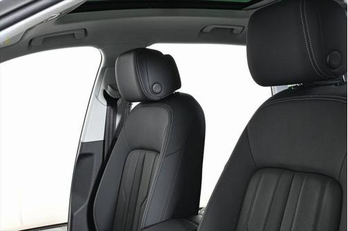 2023 Audi e-tron Premium Plus quattro