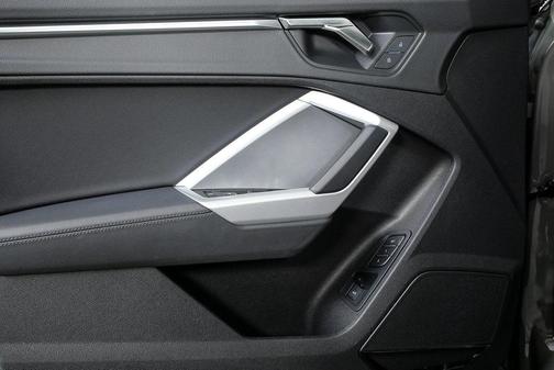 2023 Audi Q3 45 S line Premium Plus