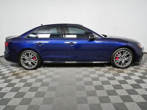 Navarra Blue Metallic 2023 Audi S4 Premium Plus TFSI quattro Tiptronic