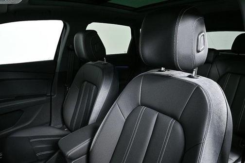 2025 Audi Q4 e-tron Premium 45 quattro