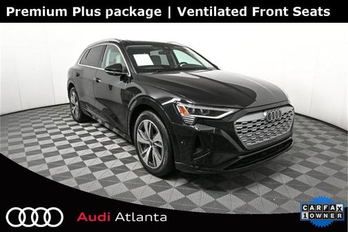2024 Audi Q8 e-tron Premium Plus